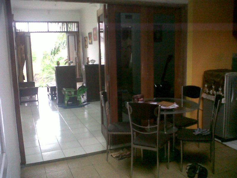 Wening Griya Guest House Jatingaleh Bagian luar foto