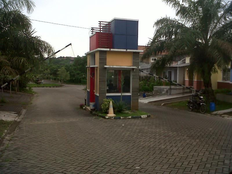 Wening Griya Guest House Jatingaleh Bagian luar foto